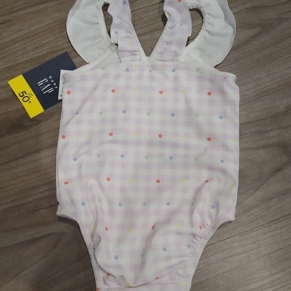 Gap baby girl 12-18 months swimsuit - Picture 2 of 3